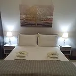 דירה Athena's Luxury Place