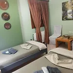 דירה Athena's Luxury Place אגריה