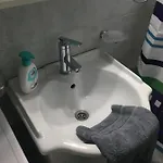 Athena's Luxury Place אגריה