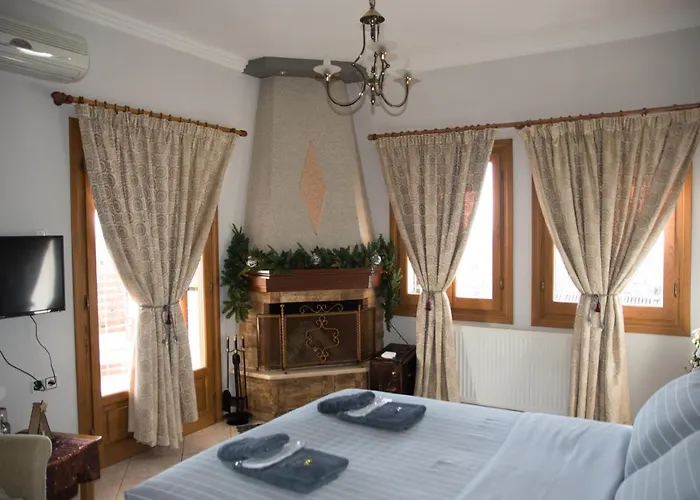 Athena's Luxury Place * Agria