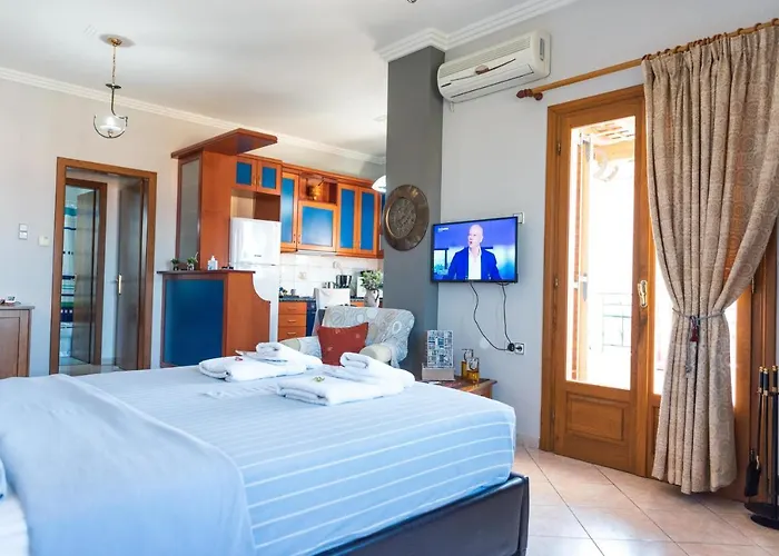 Athena's Luxury Place * Агрия