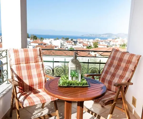 Athena's Luxury Place Апартаменты *