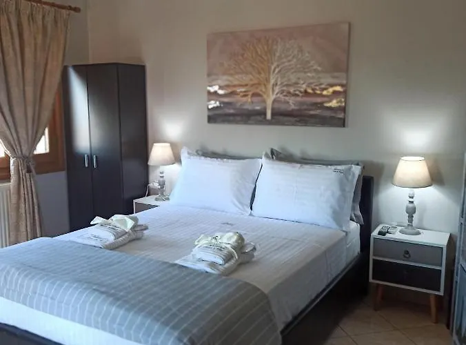 Athena's Luxury Place Agria