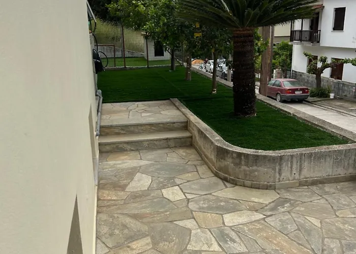 Athena's Luxury Place Апартаменты